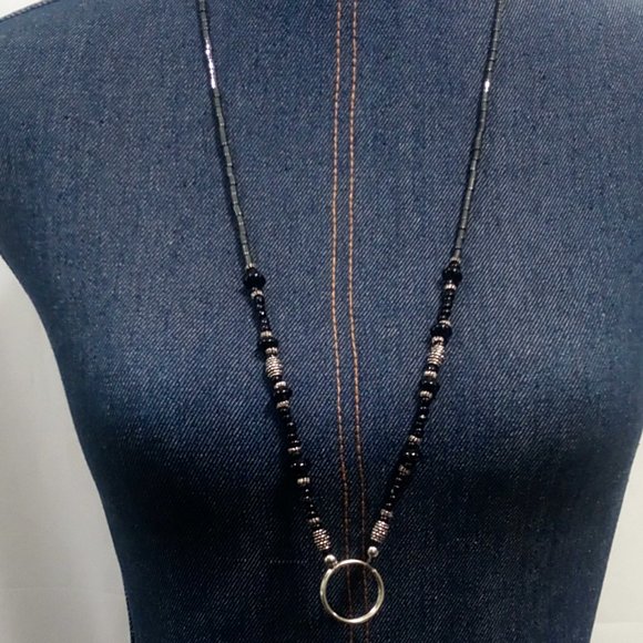 Hand Crafted Beaded Eye Glass Essential Oil Diffuser Badge Holder Necklace - Picture 1 of 5